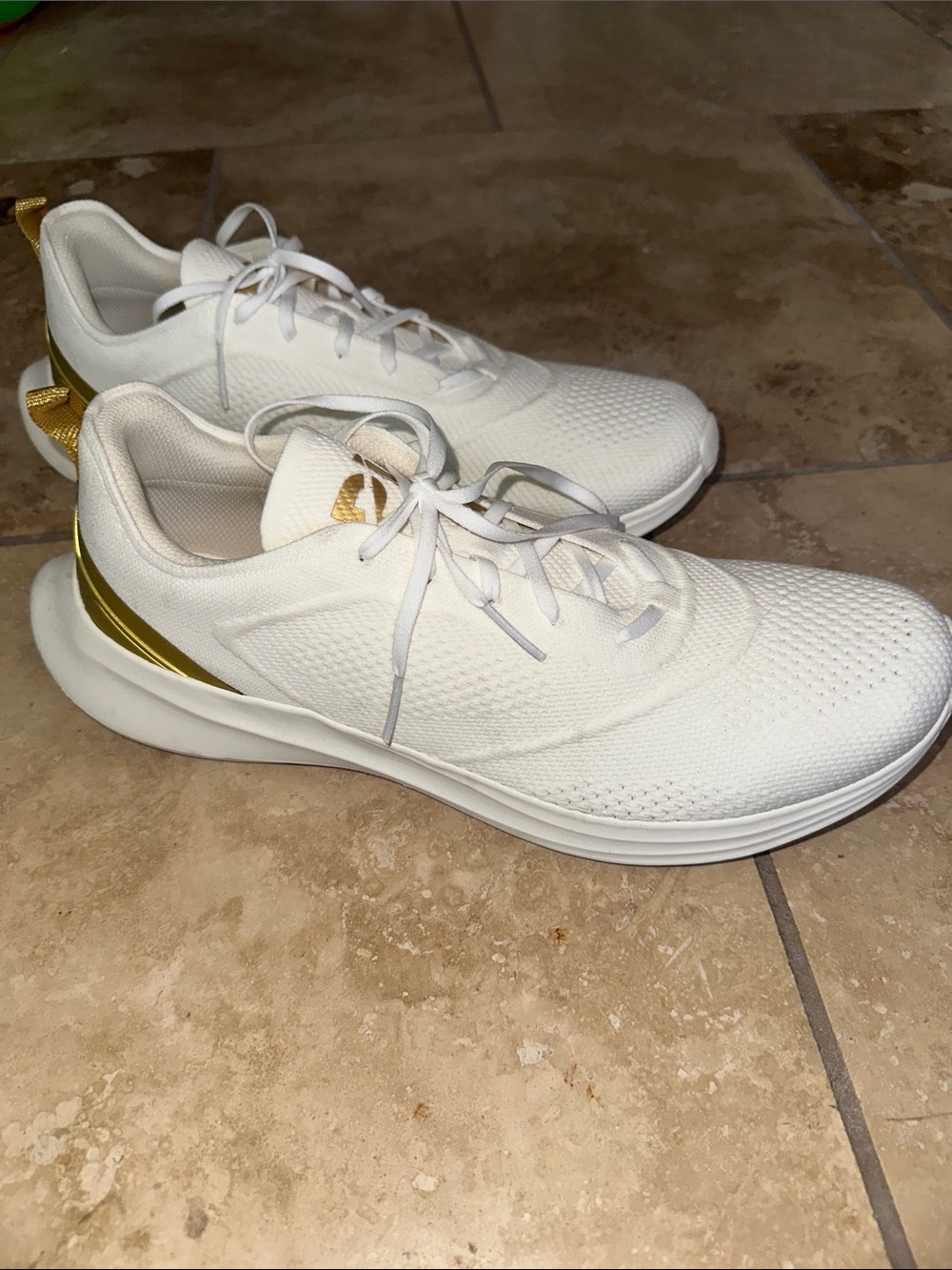 APL Men's techloom dream White Athletic Sneakers with Gold Heel Accent
